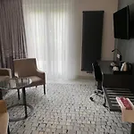 Hotel Sl'otel Im Parforcehaus