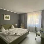 Sl'otel Im Parforcehaus Hotel Bernburg