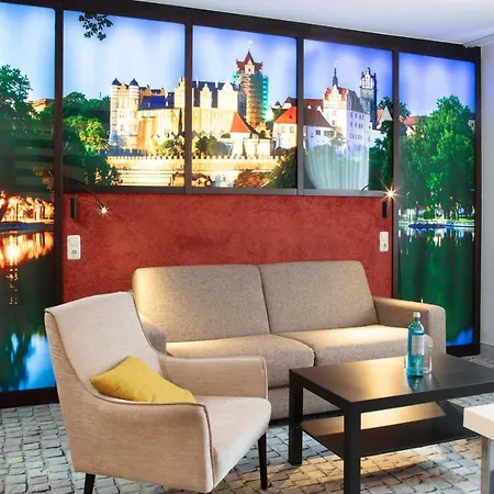 Sl'otel Im Parforcehaus