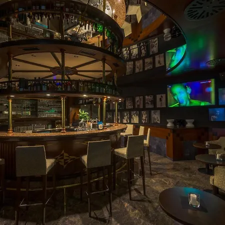 Sl'otel Im Parforcehaus 4* برنبورغ