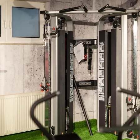 Sl'otel Im Parforcehaus فندق برنبورغ