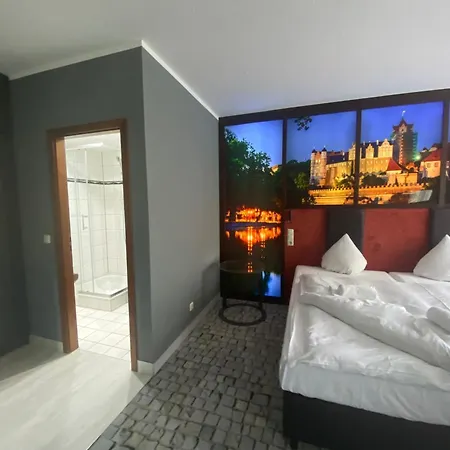 Szálloda Sl'otel Im Parforcehaus 4*