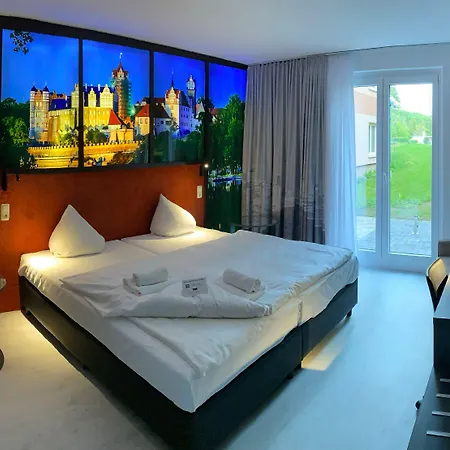 Sl'otel Im Parforcehaus 4*