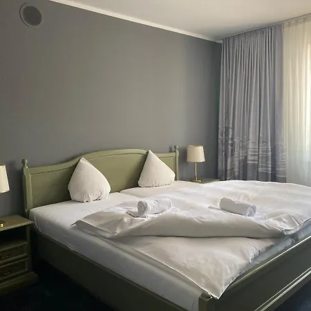 Hotel Sl'otel Im Parforcehaus Bernburg