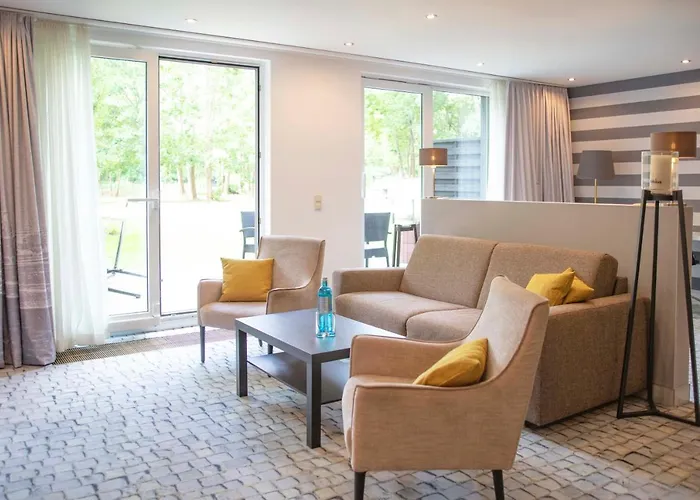 Sl'otel Im Parforcehaus 4* Bernburg