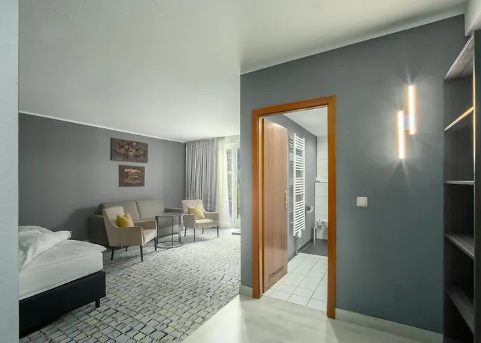 Sl'otel Im Parforcehaus 4* Bernburg