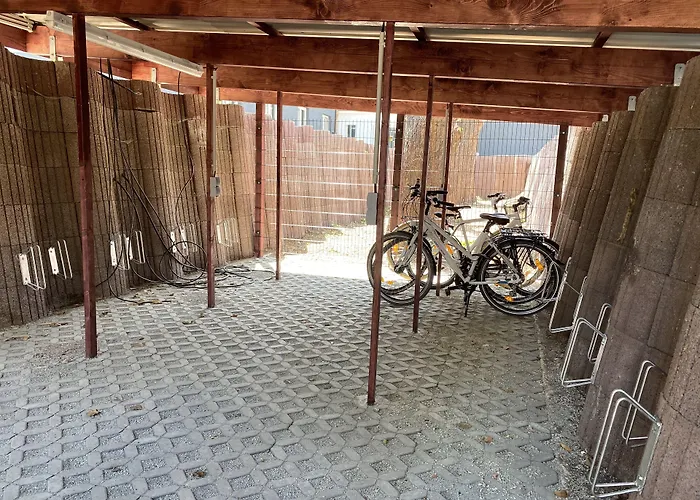 Szálloda Sl'otel Im Parforcehaus Bernburg