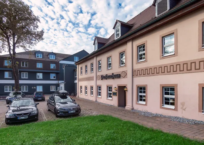 Hotel Sl'otel Im Parforcehaus 4*