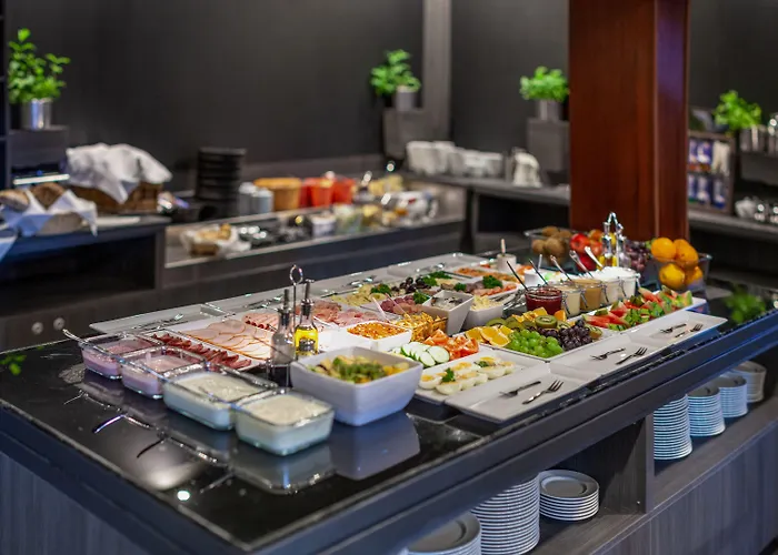 Szálloda Sl'otel Im Parforcehaus Bernburg