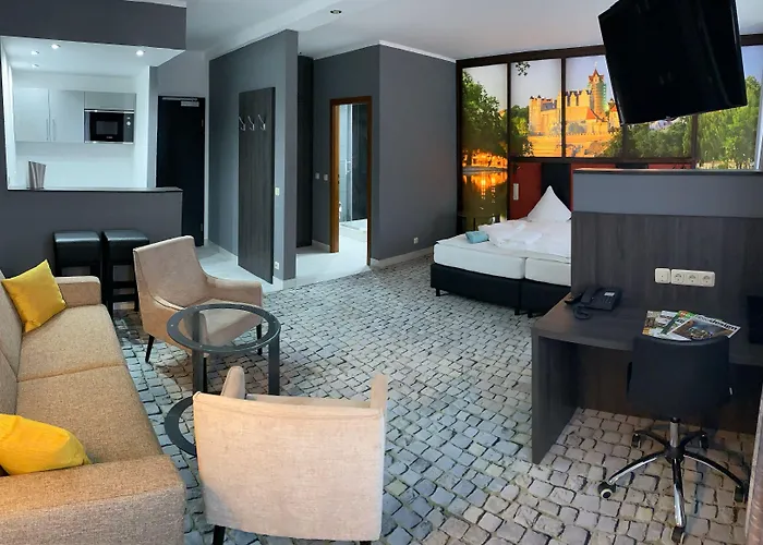 Sl'otel Im Parforcehaus