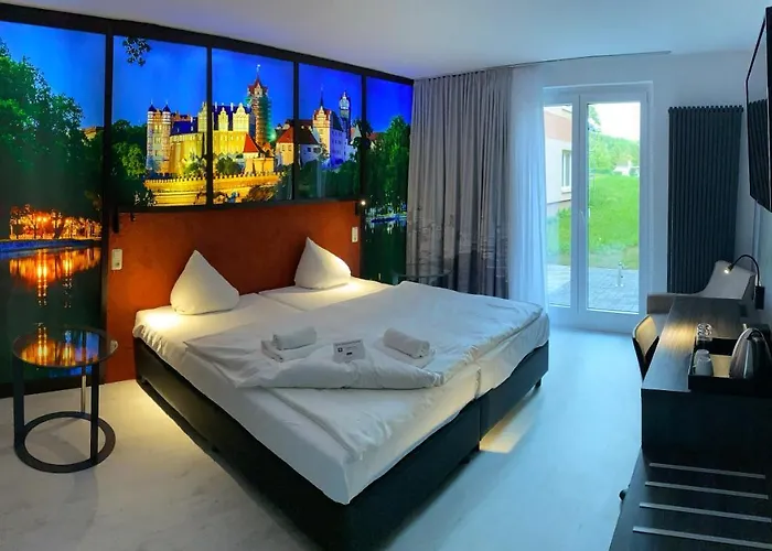 Sl'otel Im Parforcehaus 4*