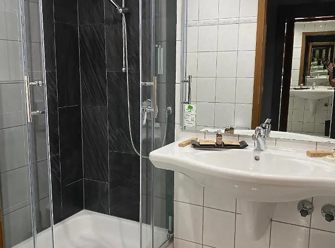 Sl'otel Im Parforcehaus