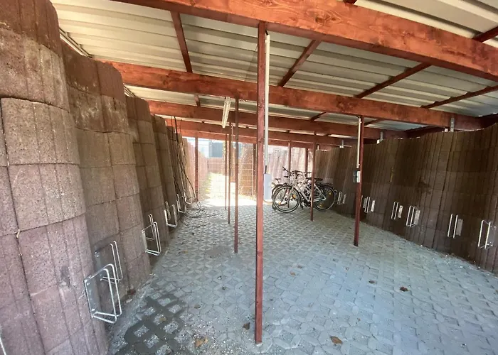 Sl'otel Im Parforcehaus 4*